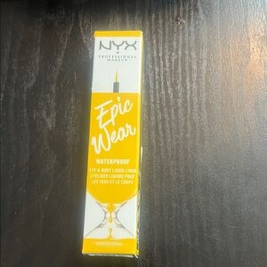 NYX Epic Wear Waterproof Liner - Bright Yellow
